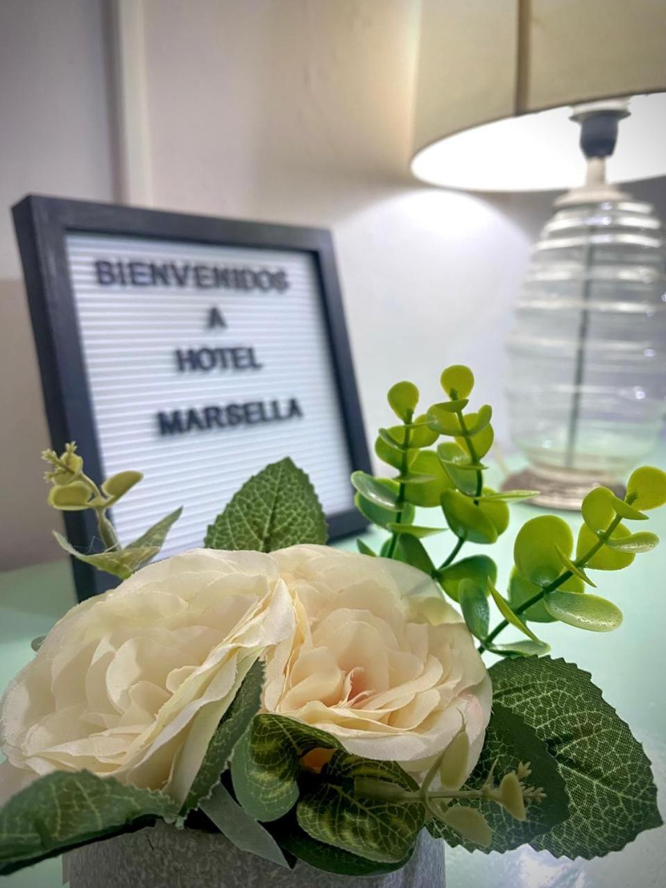 Hotel Marsella 松索纳特 外观 照片
